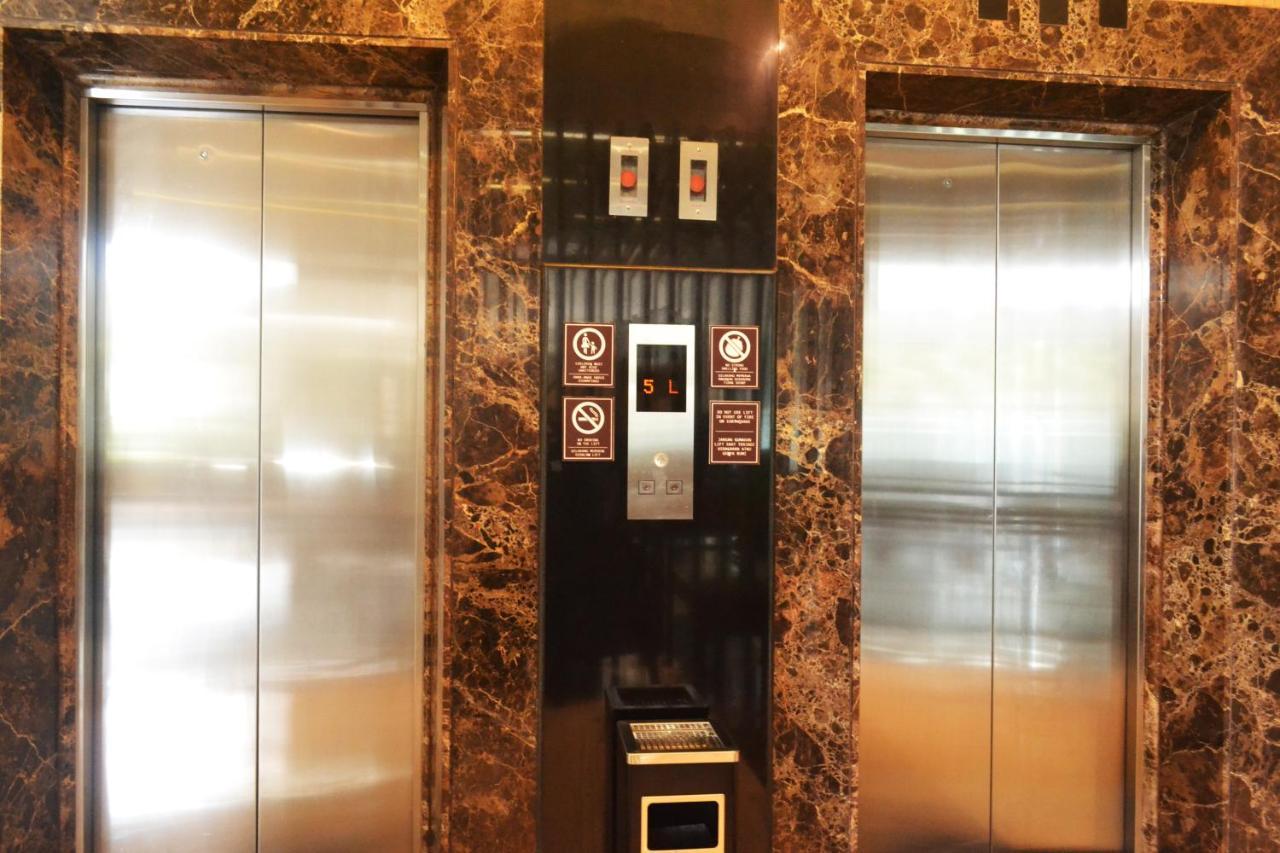 แกรนด์ จักรา โฮเทล มาลัง Hotel มะลัง ภายนอก รูปภาพ